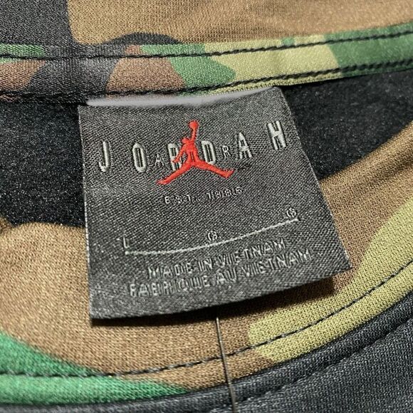 Nike Jordan Michigan Wolverines Salute To Service Sweatshirt DD4308-010 size L - Picture 7 of 9